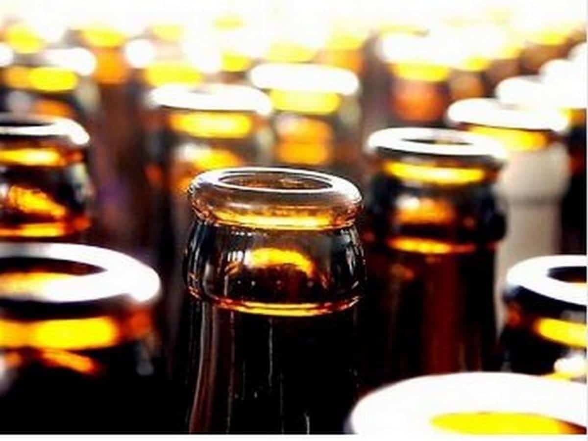 Illegal liquor racket busted in Hyderabad’s Mirchowk, 318 bottles seized