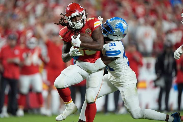 Lions dropped by Chiefs in prime time as win streak ends at four
