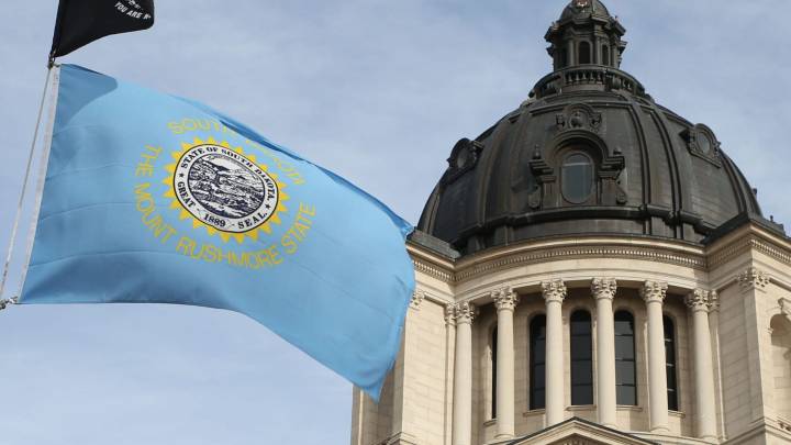 SD board approves $1.67 million in loans to businesses