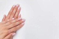 Las uñas, nuevo marcador del envejecimiento: así pueden revelar tu esperanza de vida, según Harvard