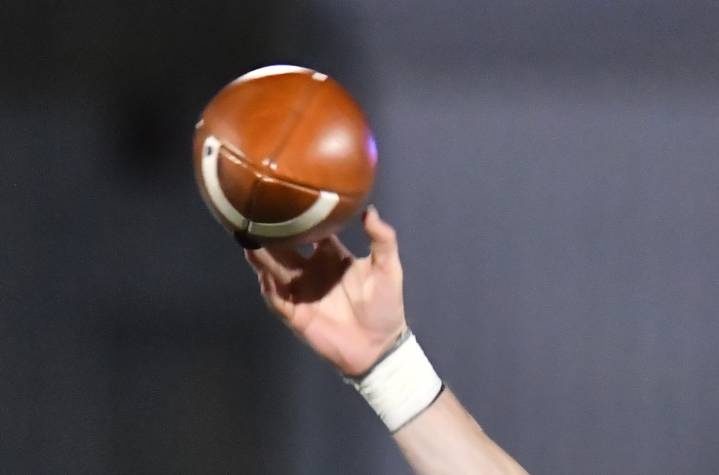 This Oregon high school football team went from underdog to unbeatable in just one year
