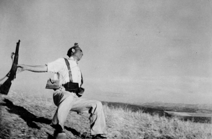 El misterio de cómo se tomó la foto del miliciano de Capa continúa noventa años después