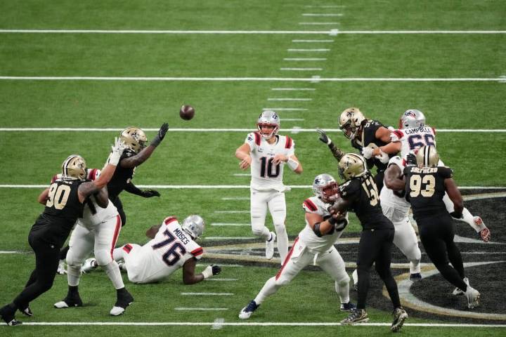 New Orleans Saints can’t hold off Patriots, losing 25
