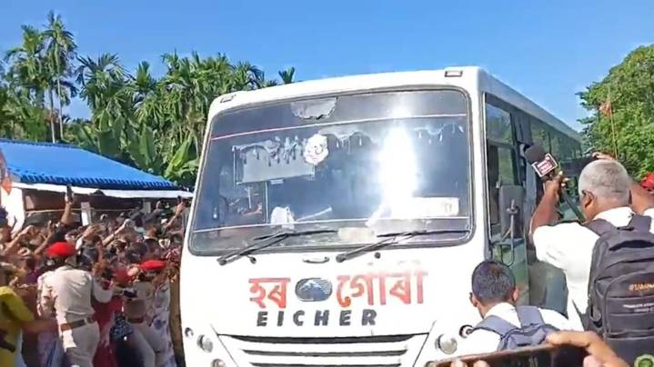 Zubeen Garg death: Violent protest erupts outside jail in Assam