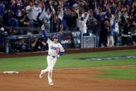 Dodgers outlast Blue Jays in classic, 18-inning Game 3 to take 2