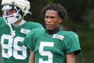 Garrett Wilson doing whatever he can to keep Jets' spirits up