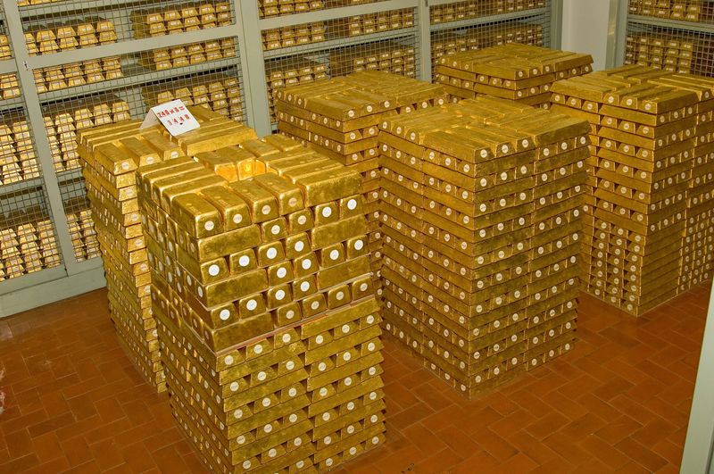 Italy's tenacious stance on gold pays off as prices soar