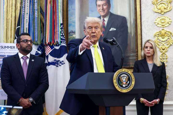 Trump analiza llevar a cabo ataques en territorio venezolano