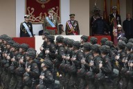 Un desfile para reivindicarse ante la OTAN tras el señalamiento de Trump y sin la presencia en la tribuna de Abascal ni de Mazón