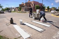 Instalan nuevas luminarias y mejoran espacios públicos