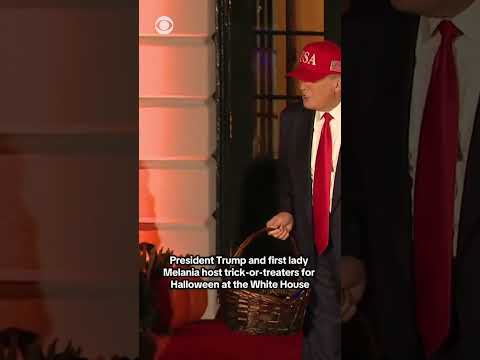 Trumps hand out candy bars to trick-or-treaters at White House Halloween celebration #shorts