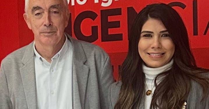 El secretario del PSOE Exterior visita la exposición “175 años de Pablo Iglesias” con la secretaria general del PSOE en República Dominicana