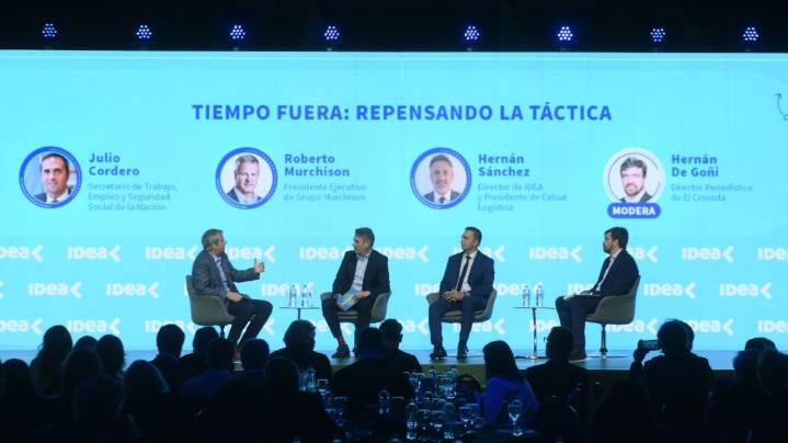 El Gobierno y empresarios tienen la reforma laboral redactada, pero el círculo rojo espera por garantías de gobernabilidad