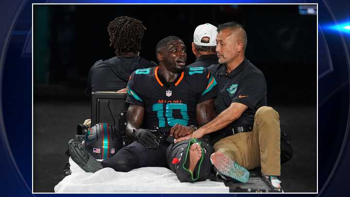 Dolphins’ Tyreek Hill undecided on whether to retire after season