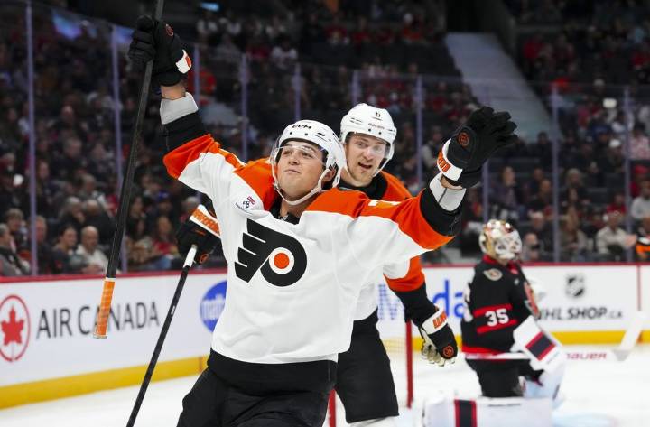 Linus Ullmark makes 21 saves, Ottawa Senators edge Philadelphia Flyers 2