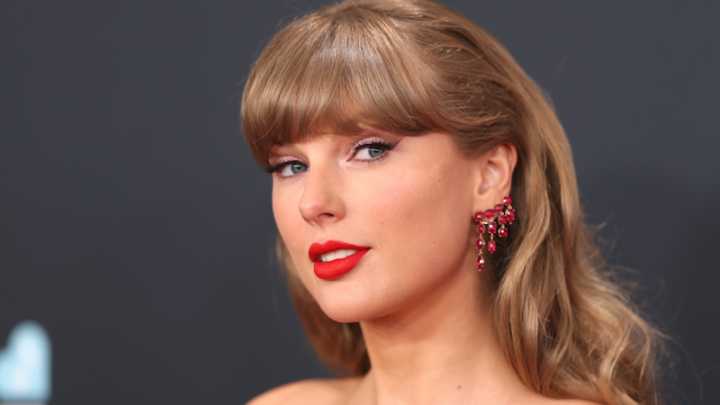 Did Taylor Swift just shade Charli xcx on her new album?