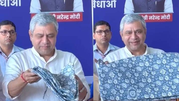 Say Goodbye To ‘Boring’ White Blanket Covers In Trains, Railways Brings Jaipuri Print Set For AC Coaches