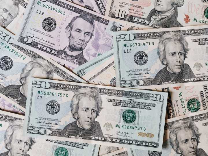 Dólar hoy y dólar blue, EN VIVO: a cuánto cotiza el oficial y cuál es el precio del paralelo este viernes 24 de octubre, minuto a minuto