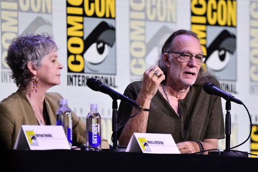 'The Walking Dead' comes alive in auction for 15