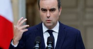French PM cautiously optimistic ending budget deadlock