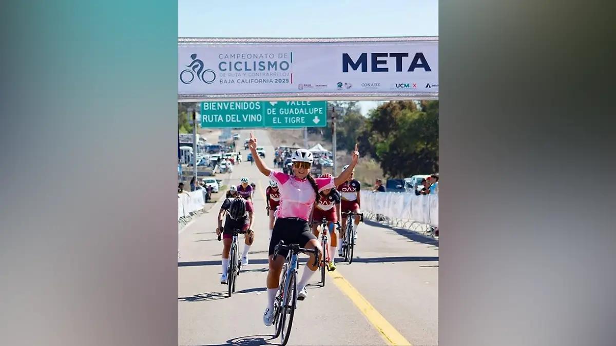 Escala Natalia Pineda a la cima a nivel país en ciclismo