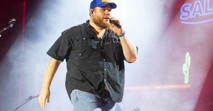 Tickets set to go on sale for Luke Combs concert