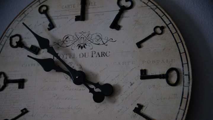 Daylight saving time ends soon; here's when