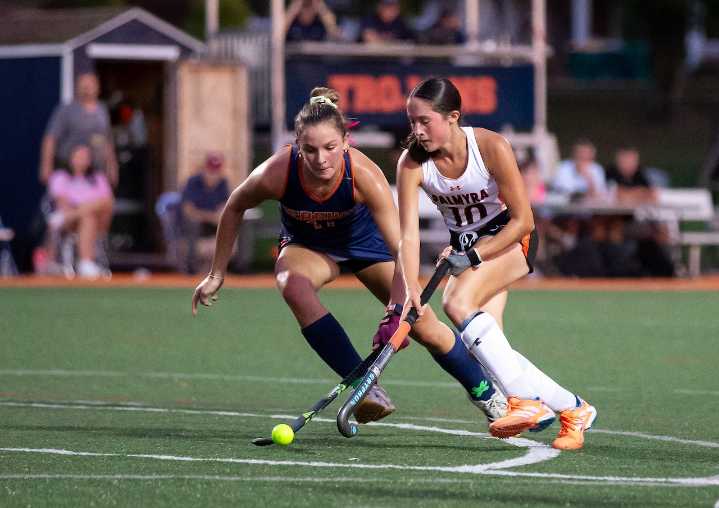 Maddie Stahl scores twice as Palmyra field hockey blanks Hershey to clinch Keystone crown