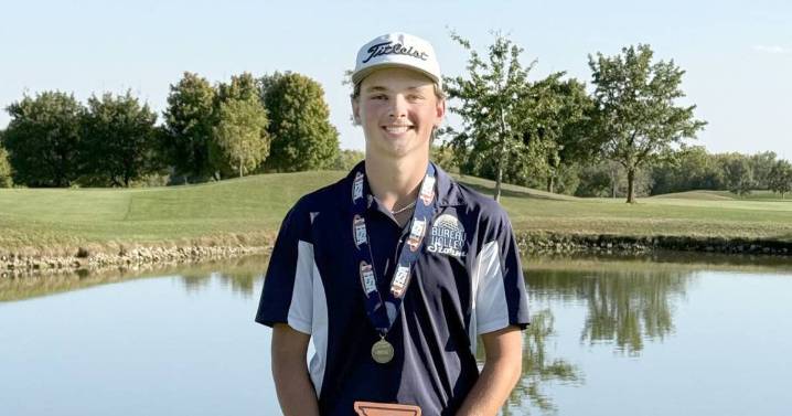 No drama to it as Bureau Valley’s Wyatt Novotny wins state