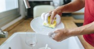 Washing Dishes Right After Meals? Science Says You Carry These Qualities