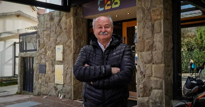 Expresidente de la CEB devolverá 2.400 dólares para evitar ir a juicio imputado por presunta defraudación