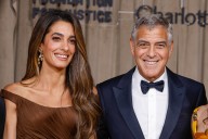 George Clooney habla sobre la crianza de sus hijos en una granja de Francia
