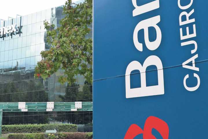Grupo México da vigencia limitada a propuesta para adquirir Banamex