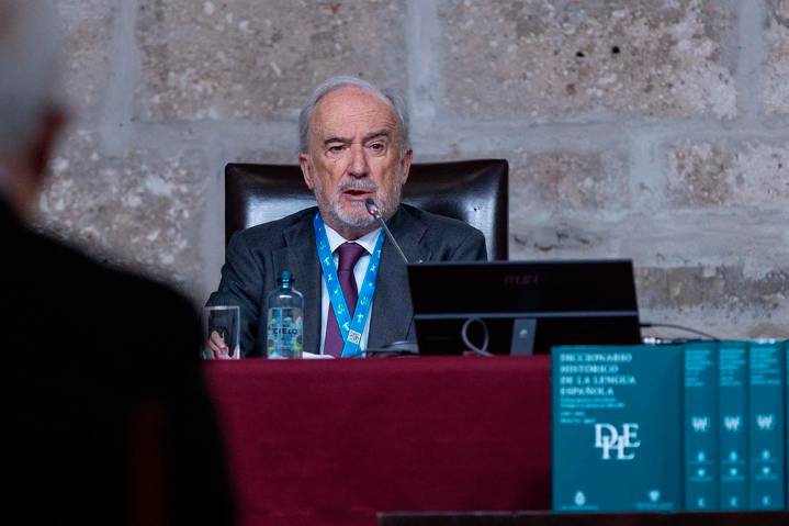 Todas las Academias de Lengua Española se adhieren al director de la RAE, Muñoz Machado: «Firme liderazgo intelectual»