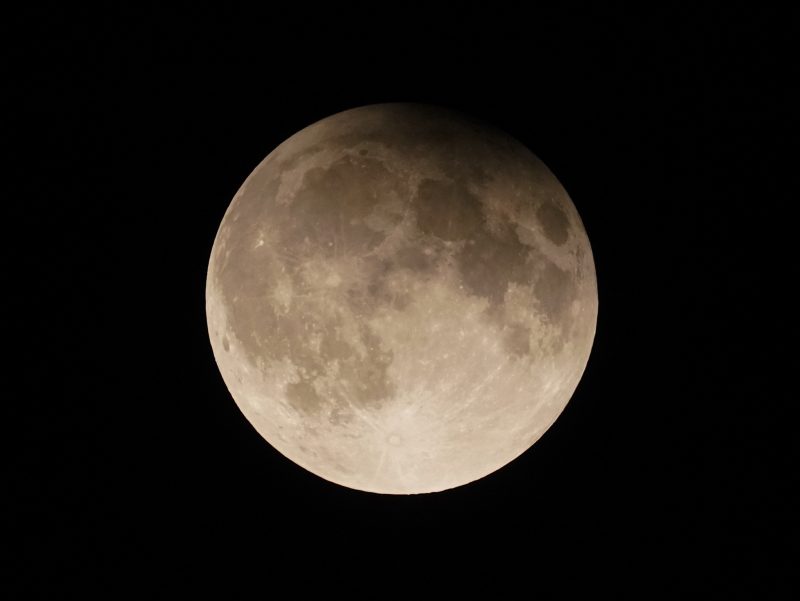 First of three "Supermoons" to rise over Utah this evening