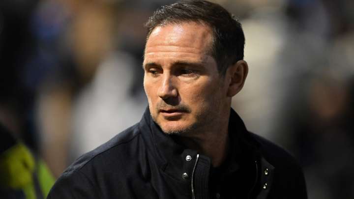 Frank Lampard and EFL boss have to be separated by official in heated touchline spat