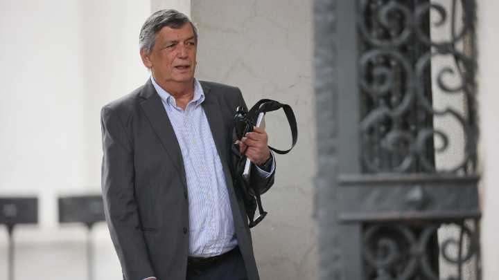 Carmona arremete contra Iván Valenzuela: "Trató de pillar volando bajo a Jara"