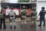Realizan dos cateos en Cozumel y aseguran estupefacientes; cuatro detenidos