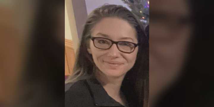 Vinton Family Restaurant honors waitress that died in crash