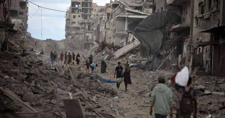 "Lo destruyeron todo": cómo es el regreso de miles de palestinos a Gaza tras el cese el fuego