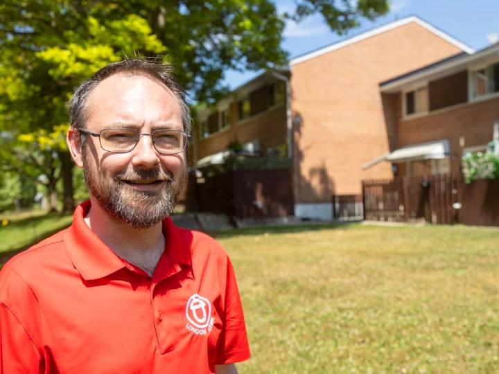 As heat relief bylaw moves ahead, critics say low