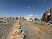 Santa Pola convierte el inicio de Gran Playa en un gran espacio lúdico-deportivo con nuevas aceras y drenaje