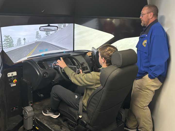 DUI simulator makes stop at Hurricane High School