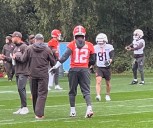 Why Kevin Stefanski will wait until later in the week to decide if Shedeur Sanders will be the No. 2 vs. the Steelers