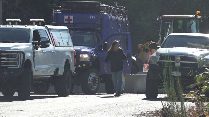 RCMP called as Bamfield residents defy roadblocks that ‘shut the town down’
