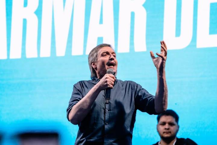 Máximo Kirchner: «No va a alcanzar con el peronismo solo para sacar a nuestro país adelante»