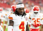 Deadspin | Chiefs WR Rashee Rice back at practice after end of suspension