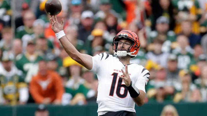 Joe Flacco Trade Unpacked as Browns’ Andrew Berry Faces Heat Following Veteran QB’s Early Cincinnati Success Joe Flacco’s Bengals debut sparks backlash in Cleveland as Andrew Berry faces mounting crit