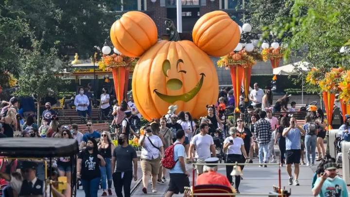 6 Best Halloween Festivals Around the World
