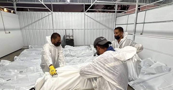 Médicos de Gaza dicen que los cuerpos de palestinos devueltos por Israel muestran signos de tortura y ejecución